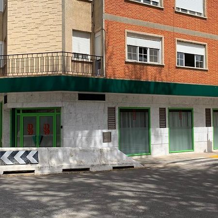 Apto. Singular En La Mancha Banco De Inversiones Argamasilla de Alba Extérieur photo